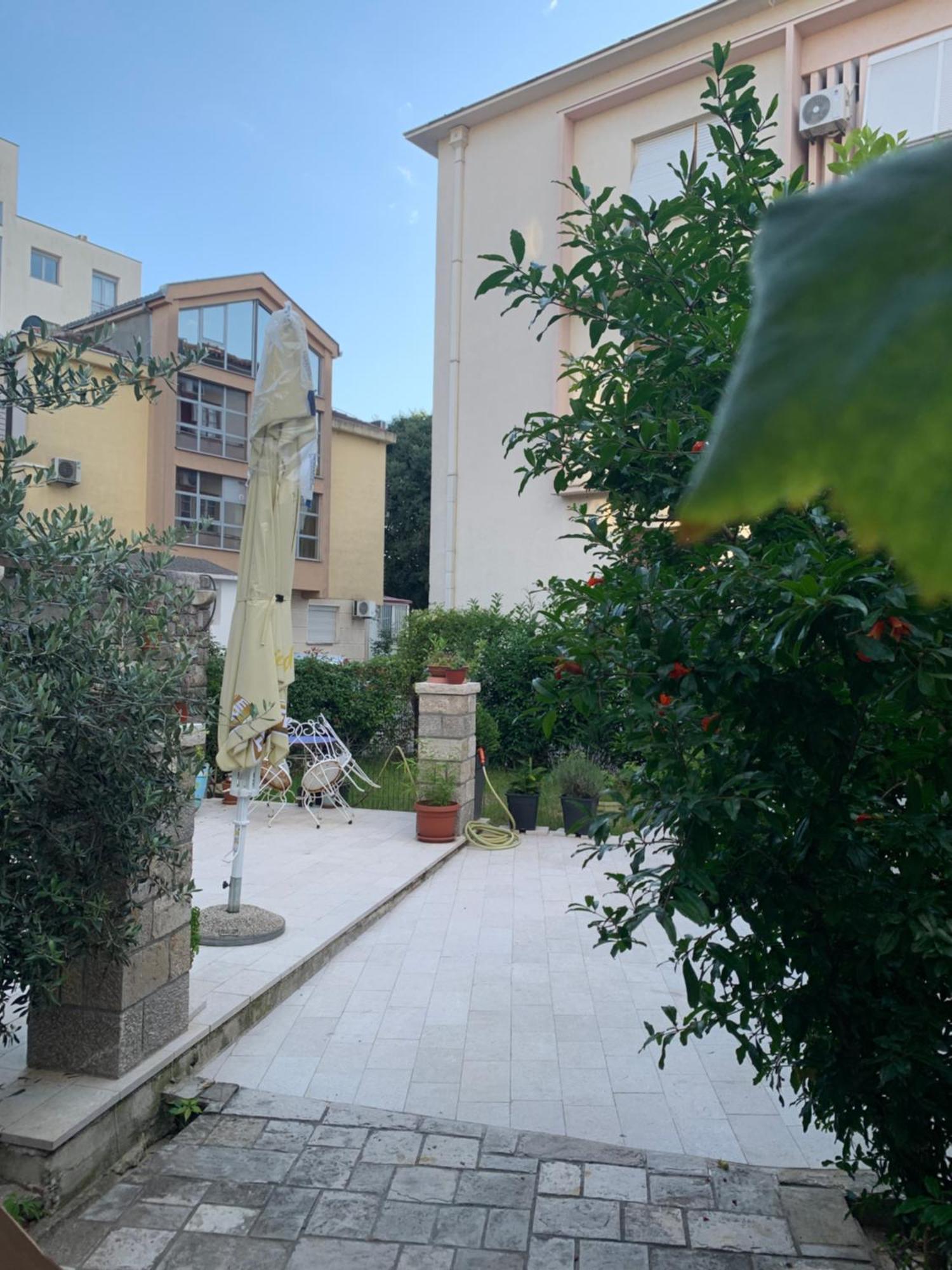 Апартаменти Rose Downtown Подгориця Екстер'єр фото